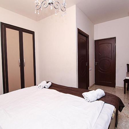 Comfort House Hotel And Tours Γιερεβάν Εξωτερικό φωτογραφία