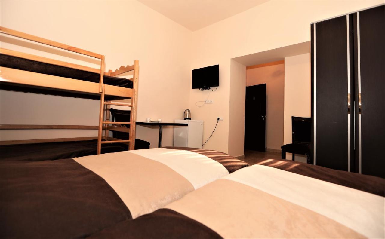Comfort House Hotel And Tours Γιερεβάν Εξωτερικό φωτογραφία