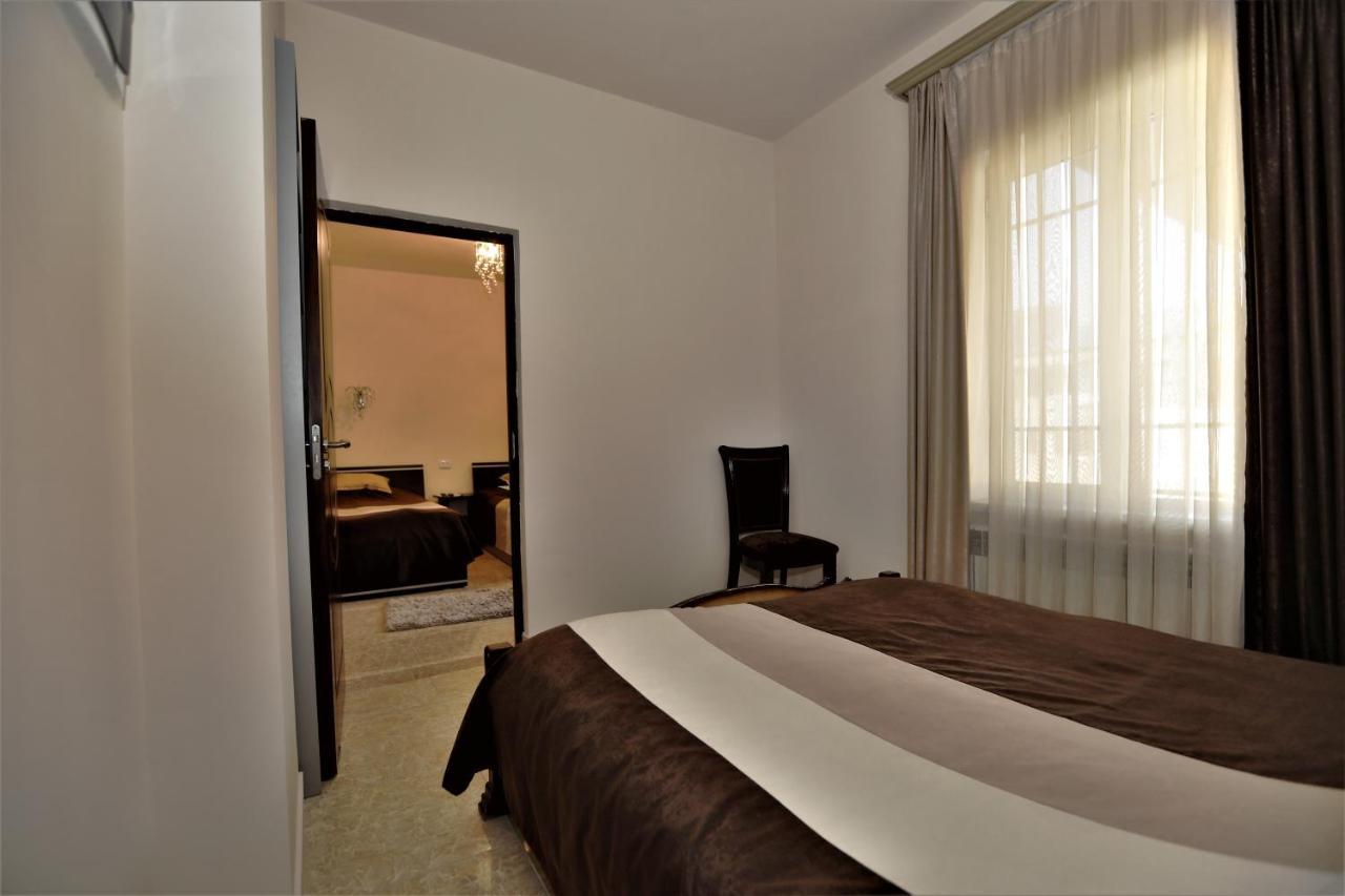 Comfort House Hotel And Tours Γιερεβάν Εξωτερικό φωτογραφία