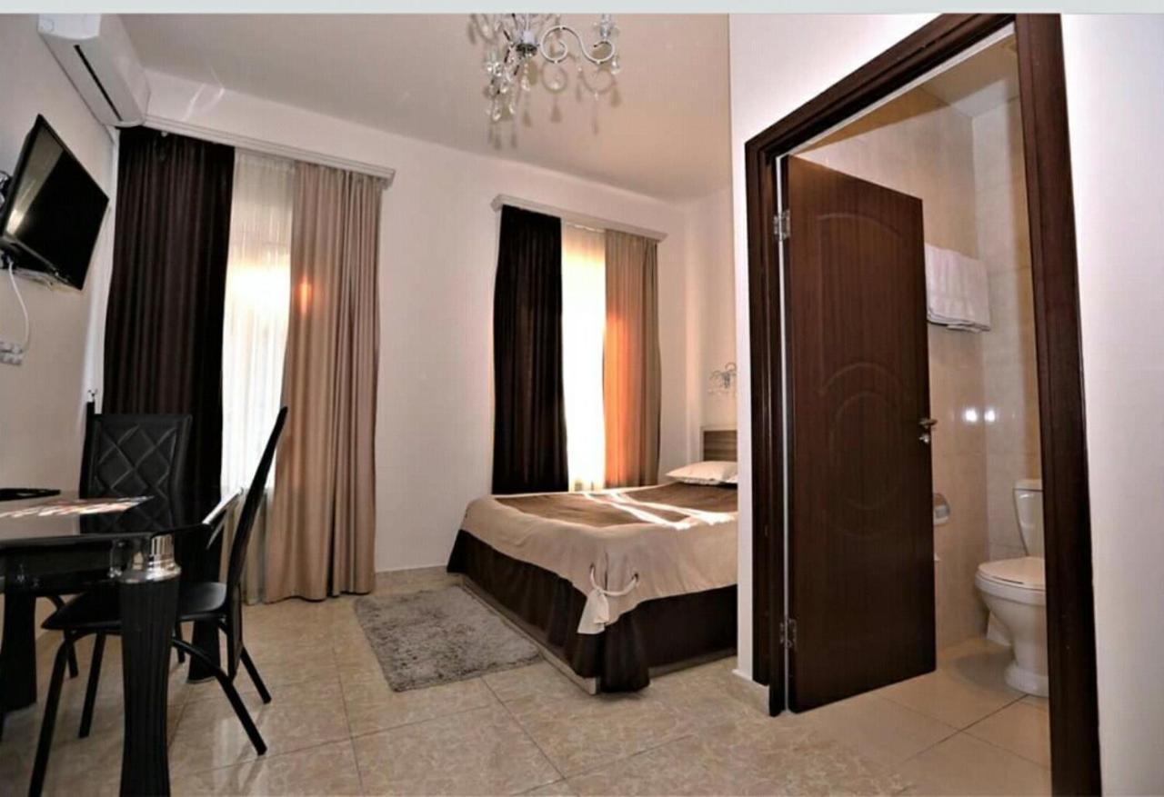 Comfort House Hotel And Tours Γιερεβάν Εξωτερικό φωτογραφία