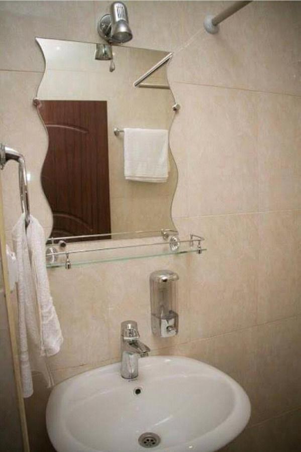 Comfort House Hotel And Tours Γιερεβάν Εξωτερικό φωτογραφία